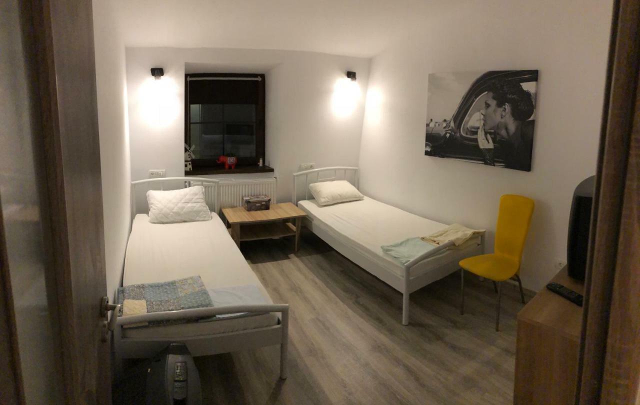 Апартаменты White Loft Old Town Констанца Экстерьер фото