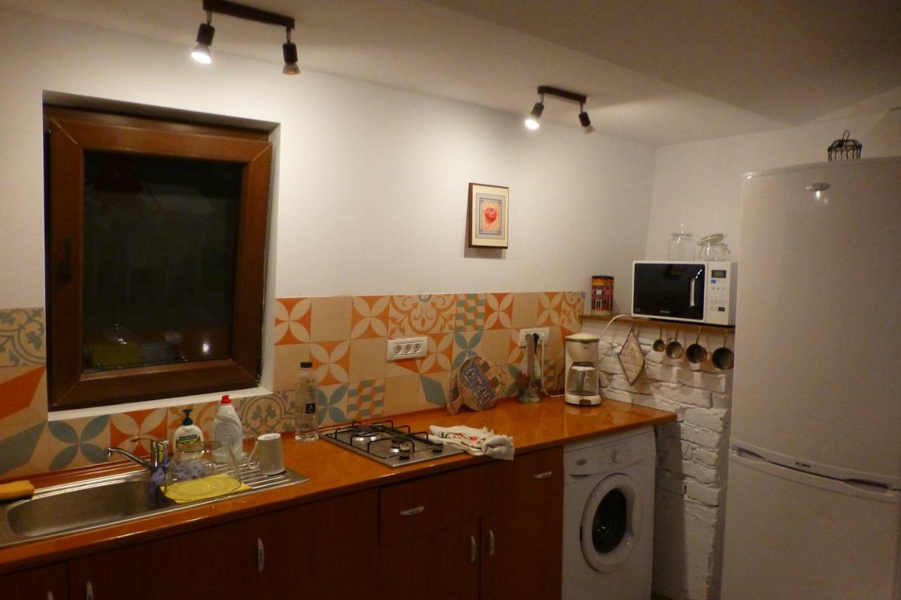 Апартаменты White Loft Old Town Констанца Экстерьер фото
